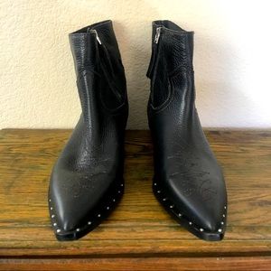 Black Sam Edelman Ava Leather Booties Sz. 91/2